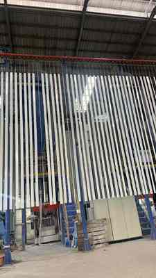Conveying Chain Speed Adjusttable Customized Capacity for Customers  Vertical Powder Coating Line for Aluminum Profiles