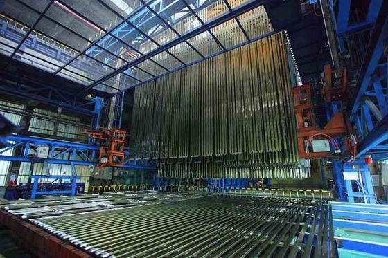 Capacidade de espaço de tensão personalizada Linha de produção de anodização totalmente automática